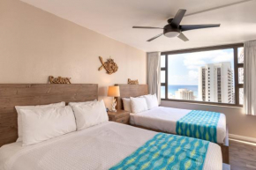 Deluxe 32nd Floor Condo - Gorgeous Ocean Views, Free Wifi & Parking! condo